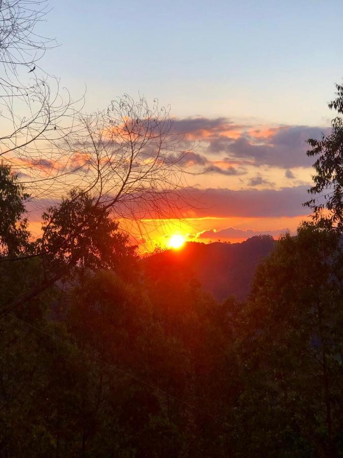 Chales Por Do Sol Гонсалвис Экстерьер фото